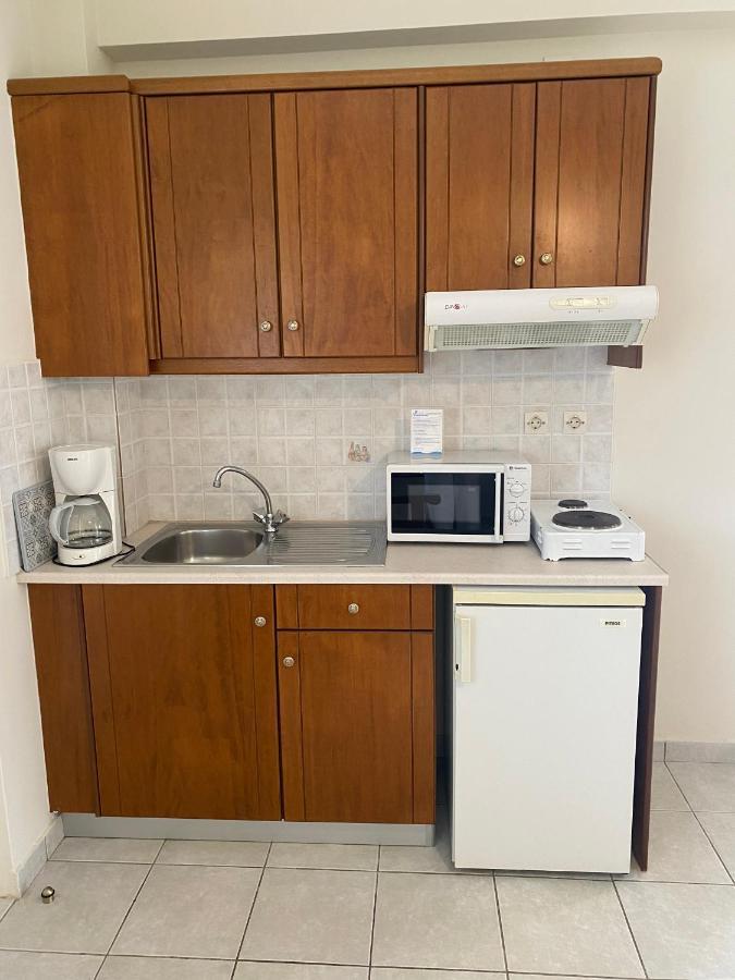 Poseidon Studios & Apartments Palaiochora Ngoại thất bức ảnh