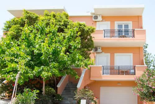 Poseidon Studios & Apartments Palaiochora Ngoại thất bức ảnh